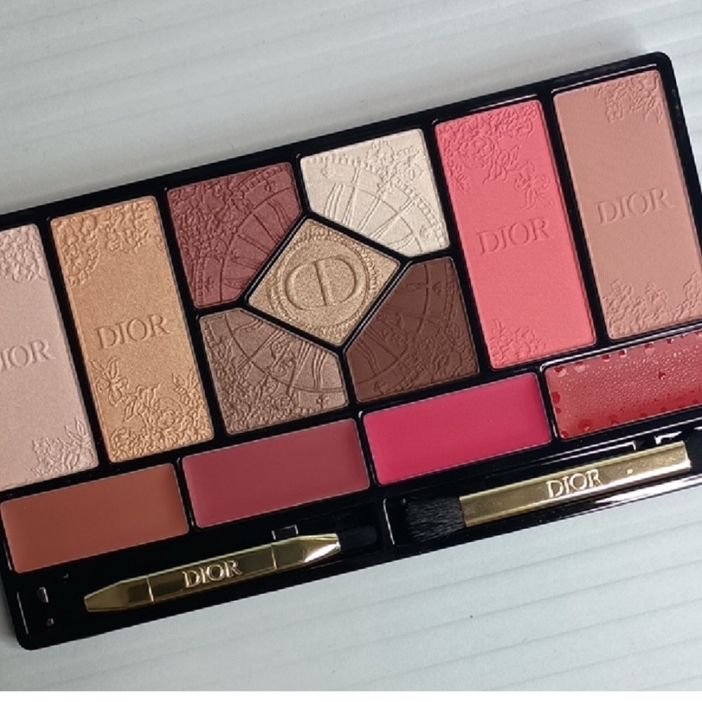 DIOR 🎉HP🎉 PALETTE COUTURE FACE LIPS EYES